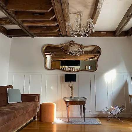 Central Duplex With Panoramic Views Over Parigi Esterno foto