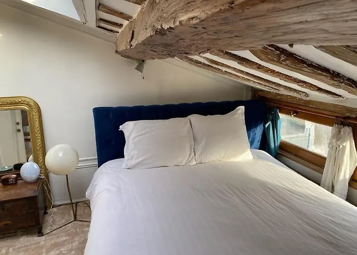 Central Duplex With Panoramic Views Over Paris